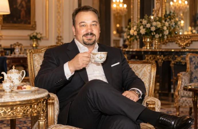 Matthew Dudney: Biography, Family, Career, and Personal Life